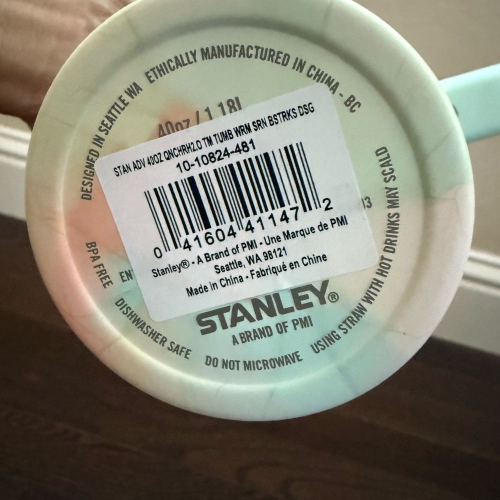 Stanley Quencher H2.0 Tumbler - warm serene brushstrokes - Picture 4 of 4